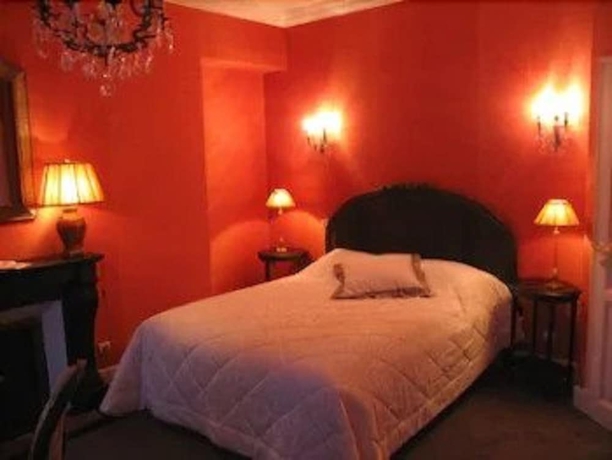 Imagen de la habitación del Hotel Le Clos De Bourgogne. Foto 8