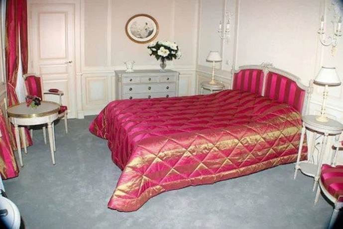 Imagen de la habitación del Hotel Le Clos De Bourgogne. Foto 17