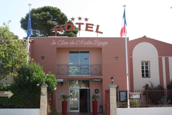 Imagen de los exteriores del Hotel Le Clos De L'aube Rouge. Foto 5