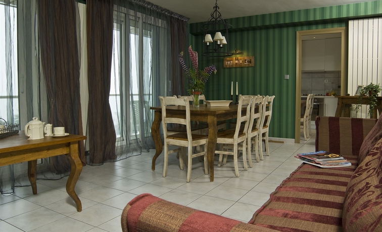 Imagen de los interiores del Hotel Le Clos De Marie. Foto 16