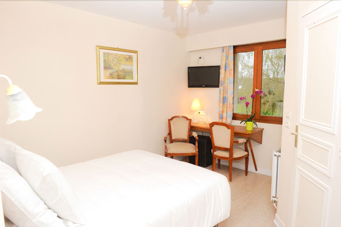 Imagen de la habitación del Hotel Le Clos Deauville Saint-gatien. Foto 11