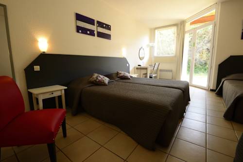 Imagen de la habitación del Hotel Le Clos Des Bruyeres. Foto 4