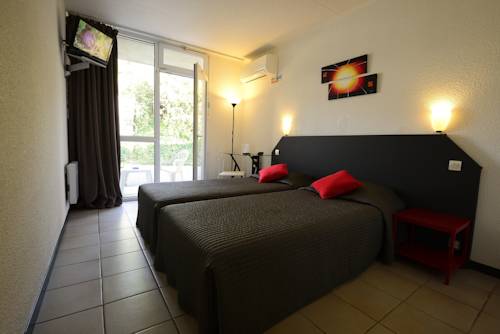 Imagen de la habitación del Hotel Le Clos Des Bruyeres. Foto 8