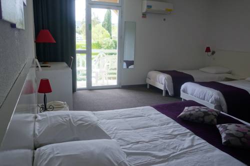 Imagen de la habitación del Hotel Le Clos Des Bruyeres. Foto 10