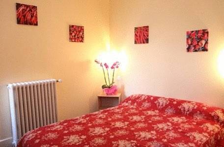 Imagen de la habitación del Hotel Le Clos Des Oliviers. Foto 7