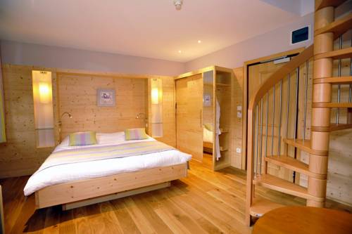 Imagen de la habitación del Hotel Le Clos Des Sources Hôtel & Spa. Foto 5