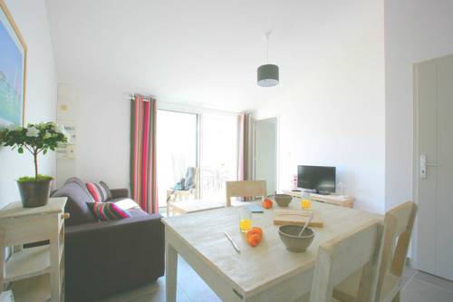 Imagen de la habitación del Hotel Le Clos Des Vieux Moulins. Foto 10