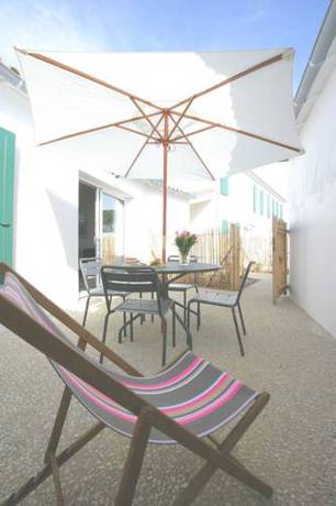 Imagen de la habitación del Hotel Le Clos Des Vieux Moulins. Foto 14