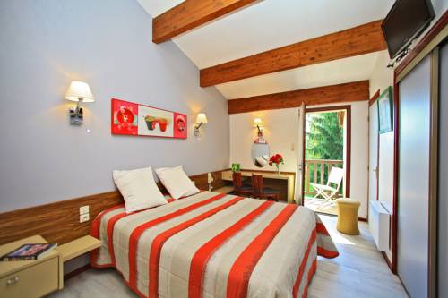 Imagen de la habitación del Hotel Le Clos Grand. Foto 6