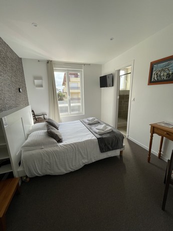 Imagen de la habitación del Hotel Le Clos Normand. Foto 11