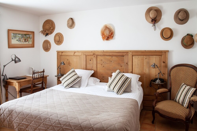 Imagen de la habitación del Hotel Le Clos du Buis. Foto 8