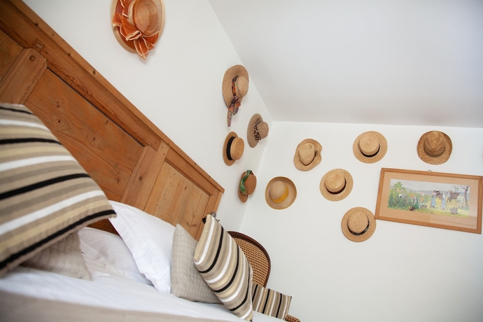 Imagen de la habitación del Hotel Le Clos du Buis. Foto 9