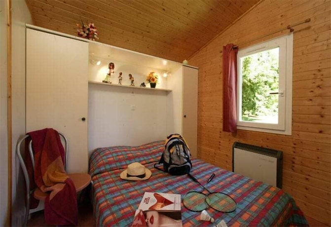 Imagen de la habitación del Hotel Le Clos du Moulin. Foto 4