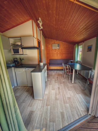 Imagen de la habitación del Hotel Le Clos du Moulin. Foto 9