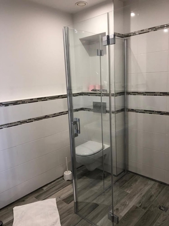 Imagen de la habitación del Hotel Le Clos du Moulin. Foto 17