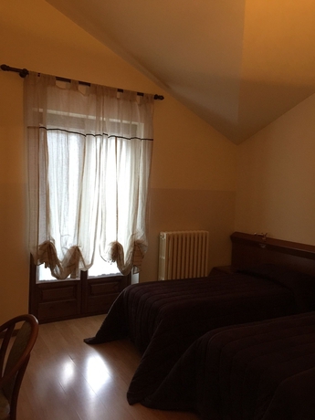 Imagen de la habitación del Hotel Le Clou. Foto 10