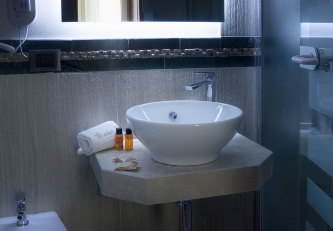 Imagen de la habitación del Hotel Le Club Boutique. Foto 9