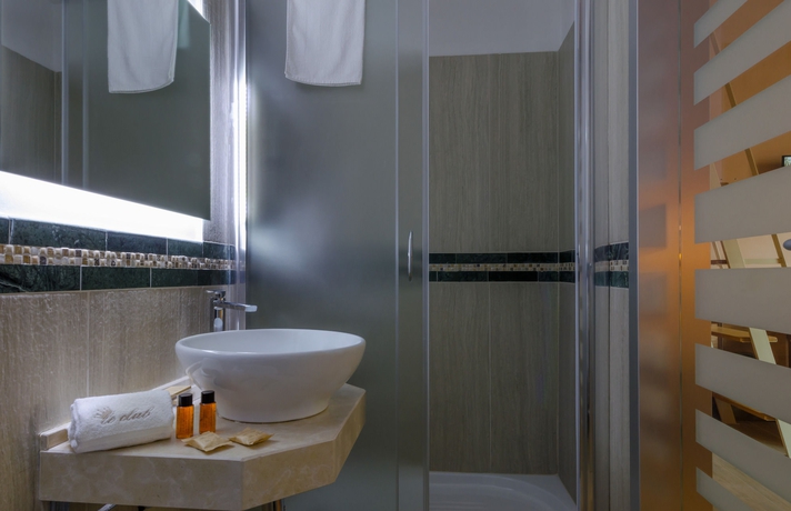 Imagen de la habitación del Hotel Le Club Boutique. Foto 10