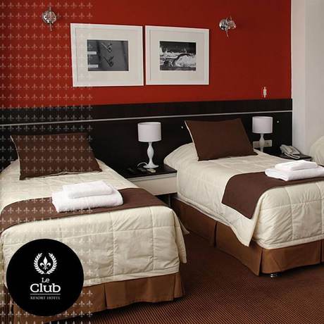 Imagen de la habitación del Hotel Le Club Resort. Foto 13