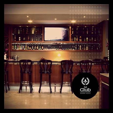 Imagen del bar/restaurante del Hotel Le Club Resort. Foto 5