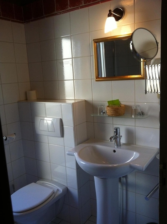 Imagen de la habitación del Hotel Le Cobh. Foto 16