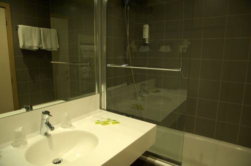 Imagen de la habitación del Hotel Le Côté Vert. Foto 3