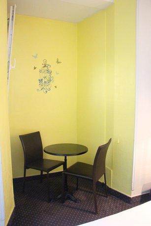 Imagen de la habitación del Hotel Le Colibri. Foto 15