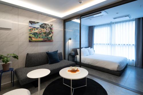 Imagen de la habitación del Hotel Le Collective Gangnam SAC Roium. Foto 17