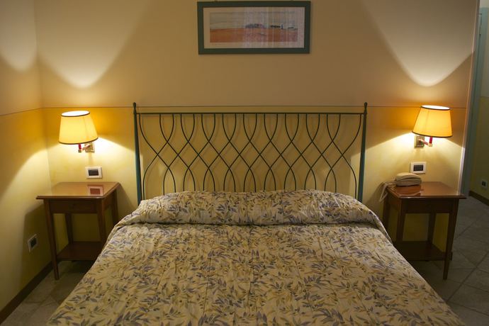 Imagen de la habitación del Hotel Le Colline. Foto 5