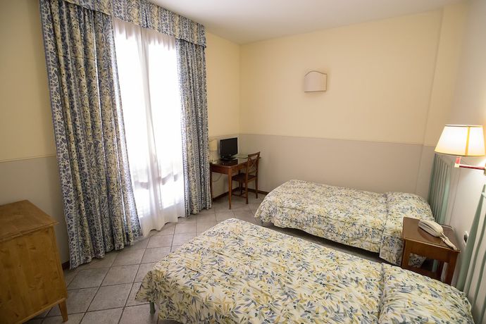 Imagen de la habitación del Hotel Le Colline. Foto 6