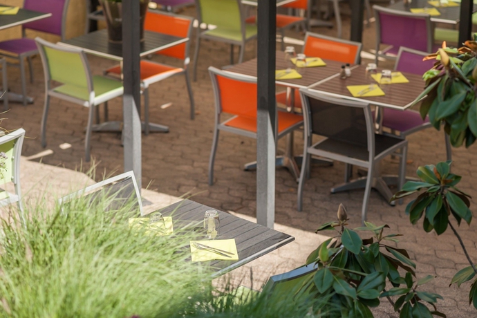 Imagen del bar/restaurante del Hotel Le Collonges. Foto 7