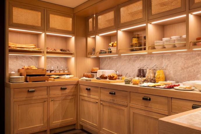 Imagen del bar/restaurante del Hotel Le Colombier, Colmar. Foto 3