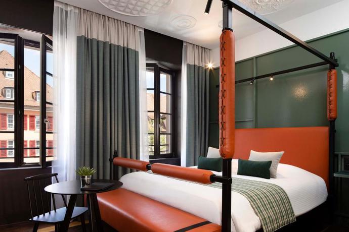 Imagen de la habitación del Hotel Le Colombier, Colmar. Foto 11