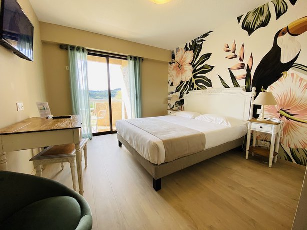 Imagen de la habitación del Hotel Le Colombier, Moustiers Sainte Marie. Foto 6