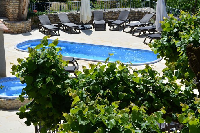 Imagen general del Hotel Le Colombier, Moustiers Sainte Marie. Foto 1