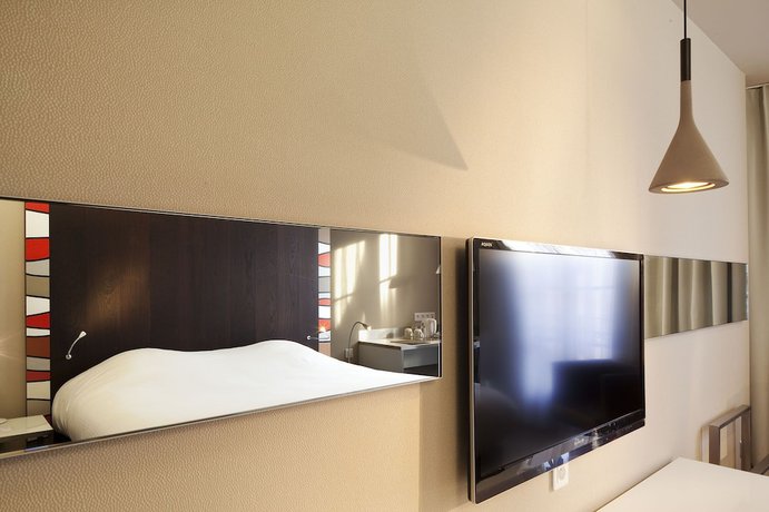 Imagen de la habitación del Hotel Le Colombier, Obernai. Foto 9