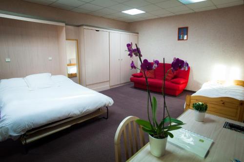Imagen general del Hotel Le Commerce, Guichen. Foto 3