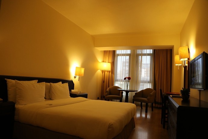 Imagen de la habitación del Hotel Le Commodore. Foto 7