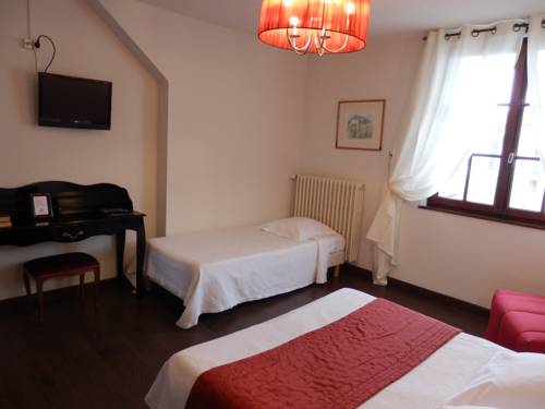 Imagen de la habitación del Hotel Le Comte Rouge. Foto 7