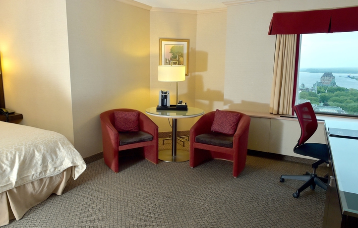 Imagen de los interiores del Hotel Le Concorde Québec. Foto 14