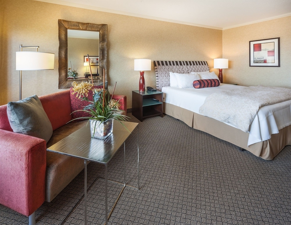 Imagen de la habitación del Hotel Le Concorde Québec. Foto 8