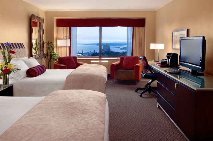 Imagen de la habitación del Hotel Le Concorde Québec. Foto 9