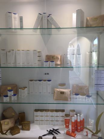 Imagen de los interiores del Hotel Le Continental. Foto 16