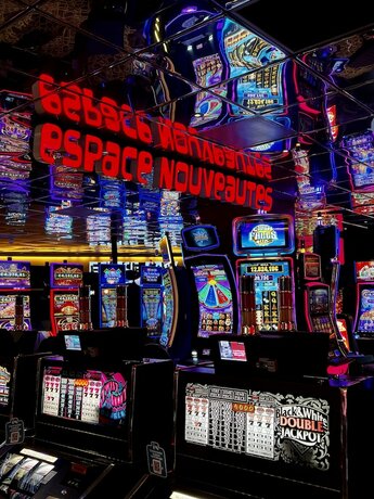 Imagen general del Hotel Le Continental, Forges Les Eaux. Foto 8