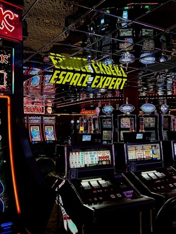 Imagen general del Hotel Le Continental, Forges Les Eaux. Foto 14