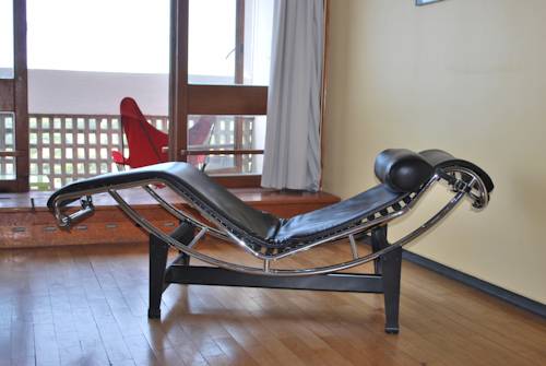 Imagen de la habitación del Hotel Le Corbusier. Foto 5