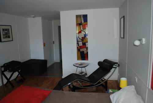 Imagen de la habitación del Hotel Le Corbusier. Foto 9
