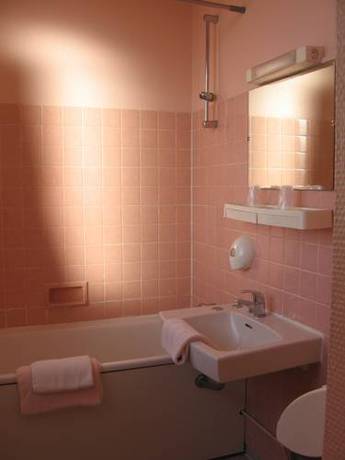 Imagen de la habitación del Hotel Le Cosy Riva Bella. Foto 2