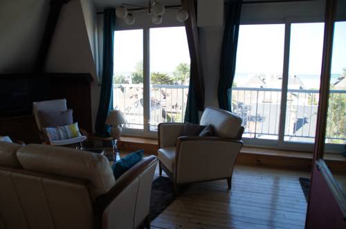 Imagen de la habitación del Hotel Le Cosy Riva Bella. Foto 9