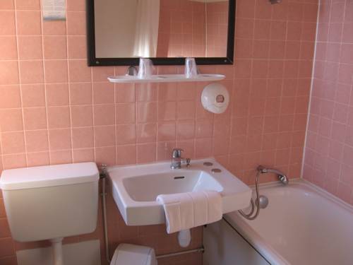 Imagen de la habitación del Hotel Le Cosy Riva Bella. Foto 16